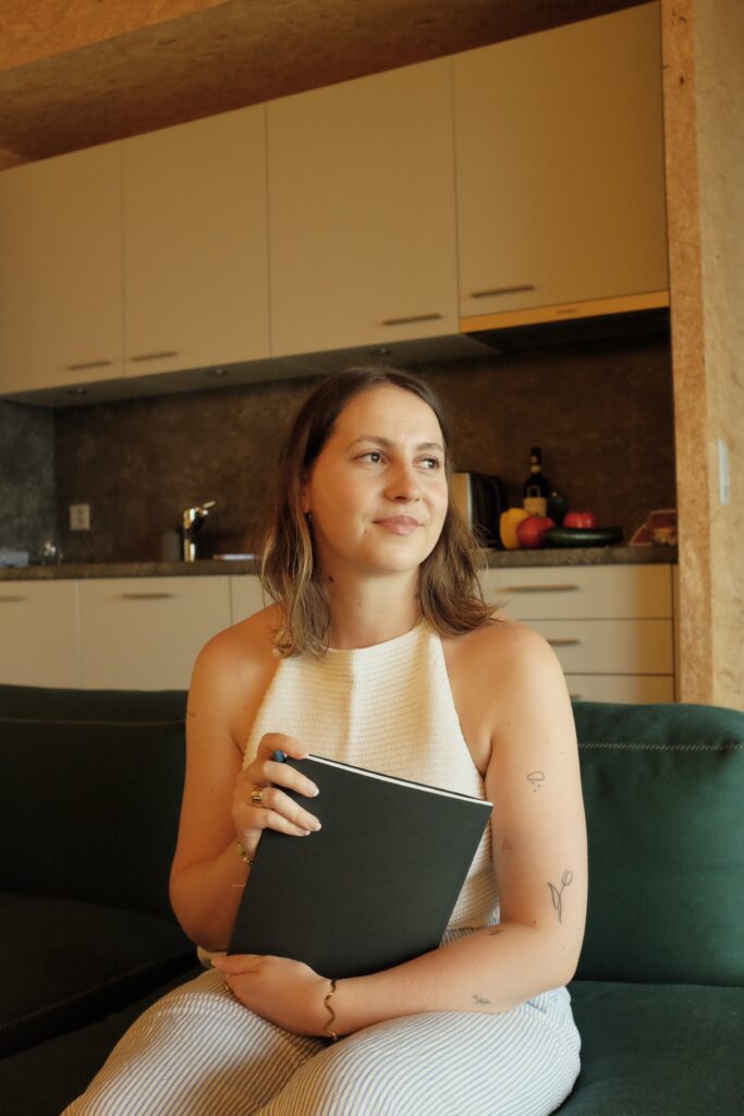 Portrait de Elsa Baader, nutritionniste et psychologue FSP pour la prise de rendez-vous